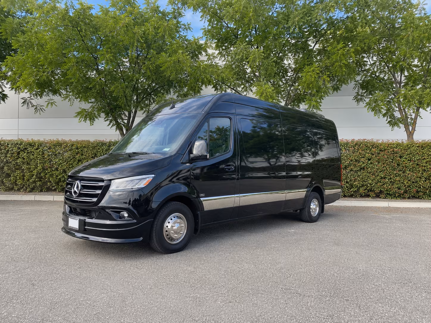 ontario long distance transportation onboard seating
